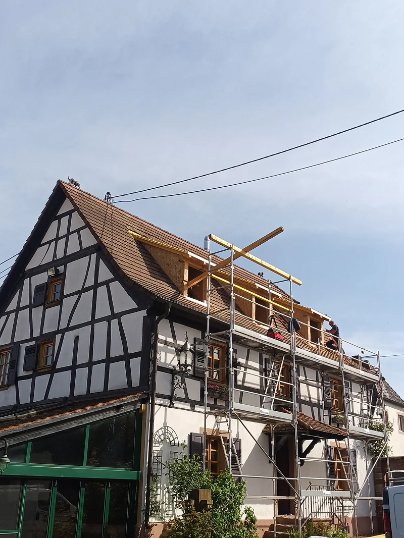 Avec Des Scies Charpente Neudorf Realisation 71